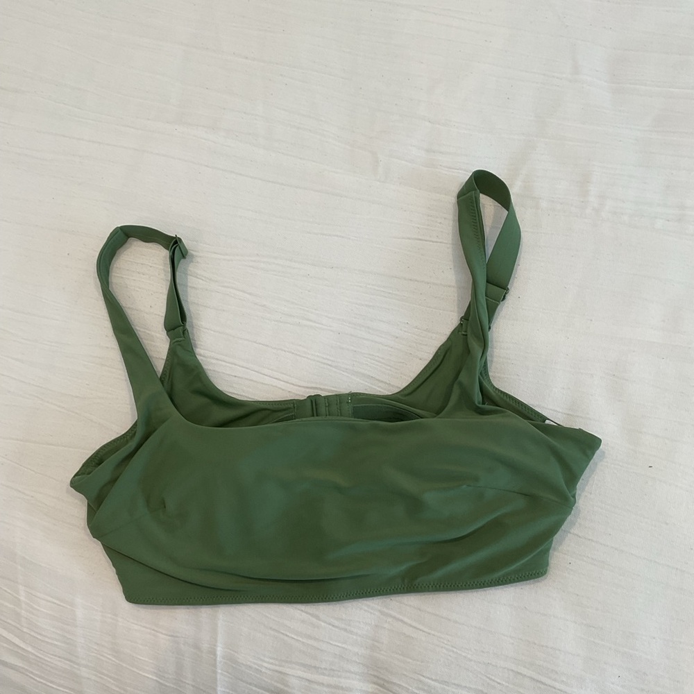 Lululemon bathing suit top 0174